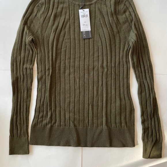 Banana Republic 100% Merino Wool Sweater XS Olive Green - Picture 6 of 6
